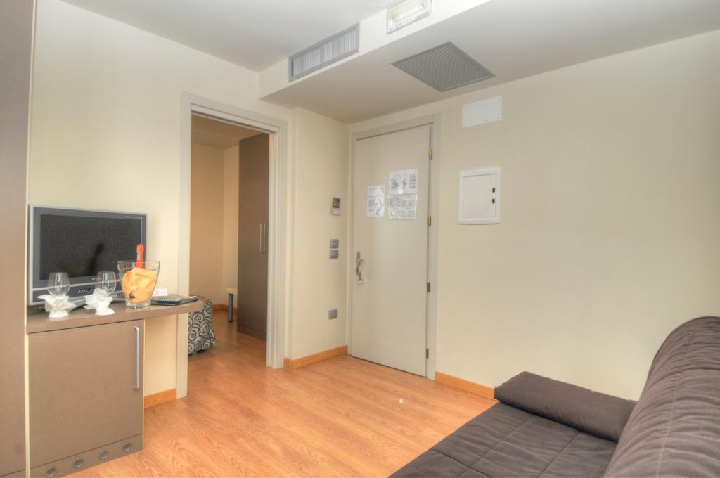 Hotel Pasha Lignano Sabbiadoro Dış mekan fotoğraf