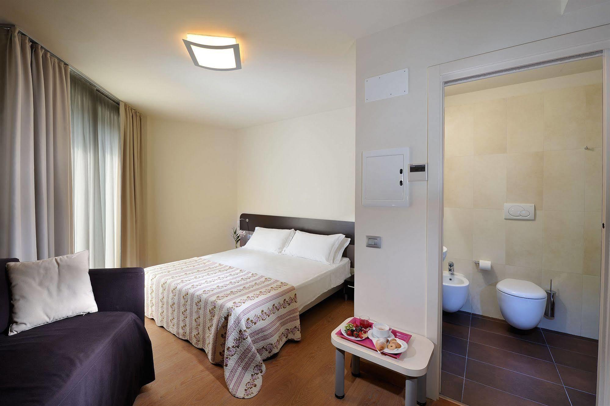 Hotel Pasha Lignano Sabbiadoro Dış mekan fotoğraf