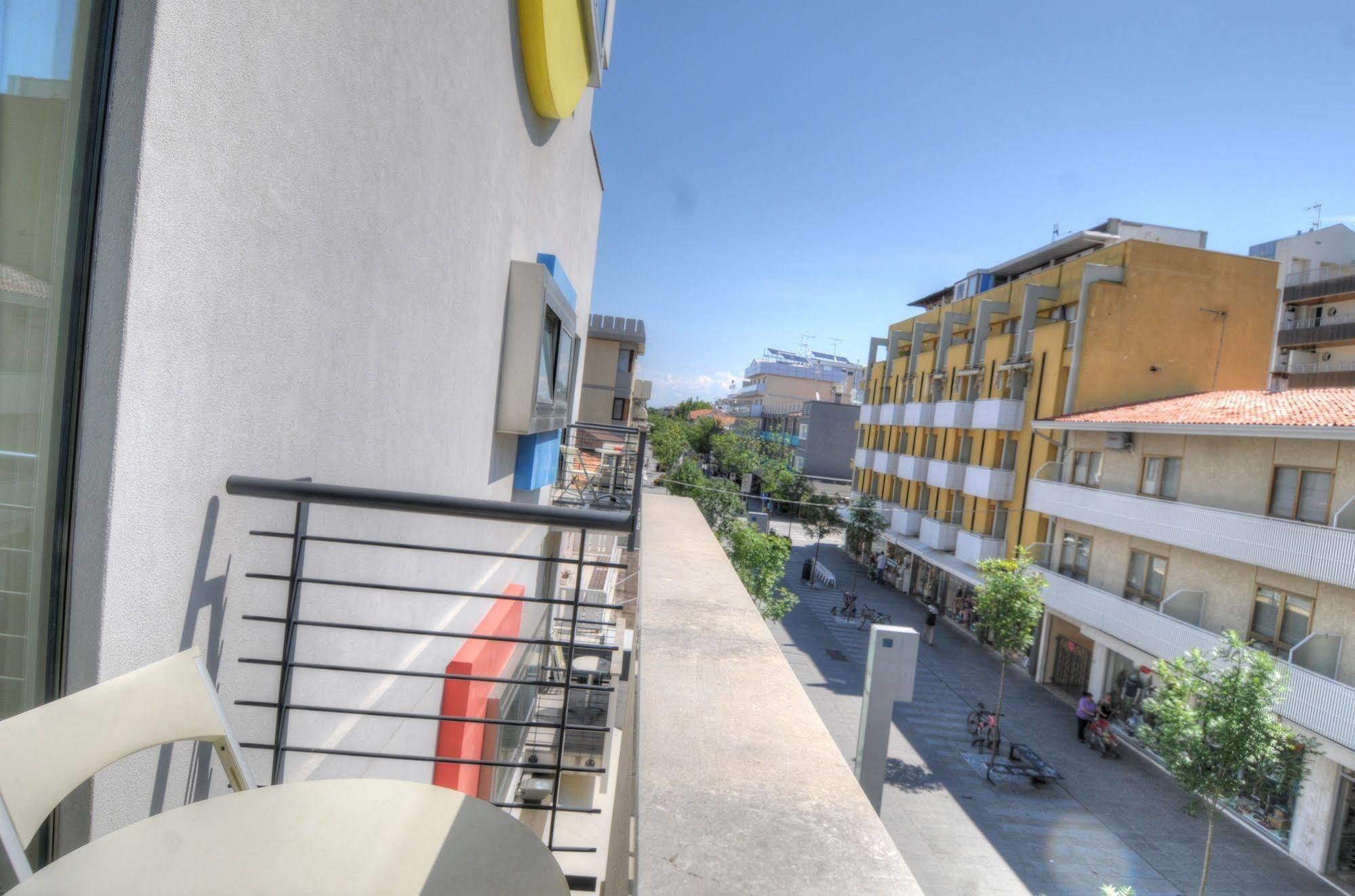 Hotel Pasha Lignano Sabbiadoro Dış mekan fotoğraf