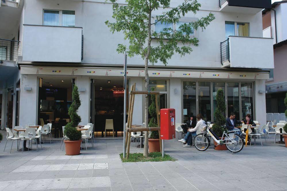 Hotel Pasha Lignano Sabbiadoro Dış mekan fotoğraf