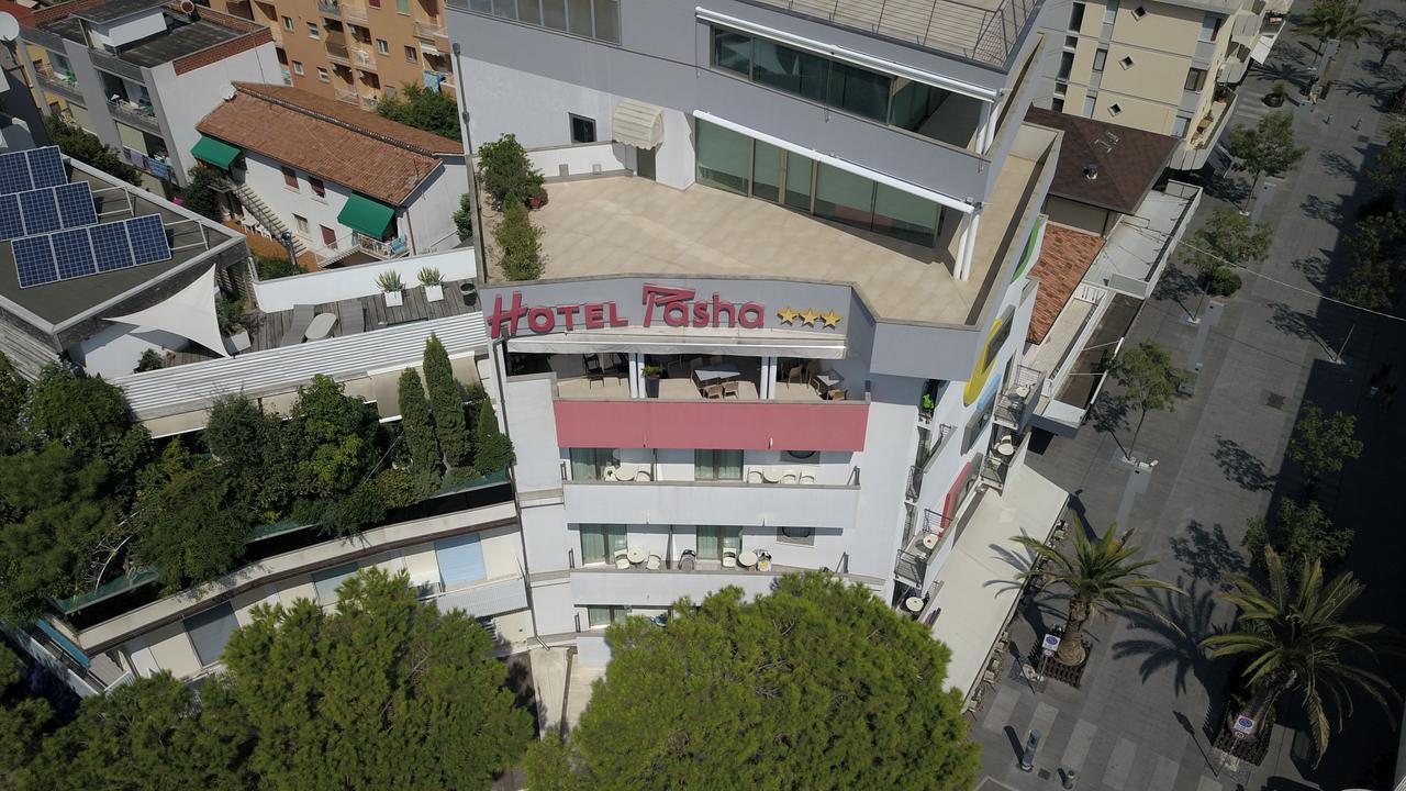 Hotel Pasha Lignano Sabbiadoro Dış mekan fotoğraf